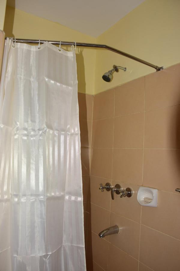 Minimalistic Studio Apartments Nairobi Eksteriør bilde