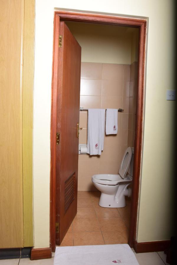 Minimalistic Studio Apartments Nairobi Eksteriør bilde